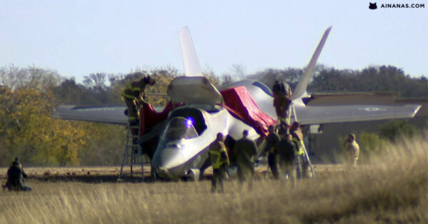 Piloto EJETA-SE de F-35B após aterragem falhada