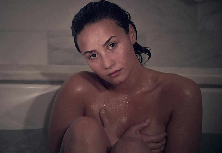Demi Lovato Nua na Vanity Fair - Ainanas.com