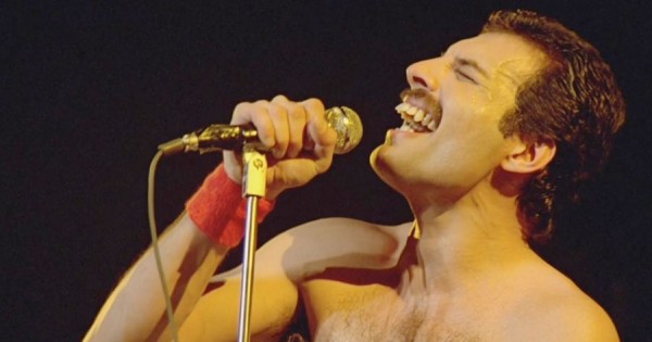 ARREPIANTE: Voz de Freddie Mercury Isolada em Acapella