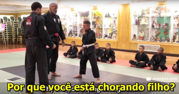 Professor de Karaté dá LIÇÃO DE VIDA a Aluno que Chorou num Teste