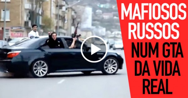 Mafiosos Russos Param o Trânsito e Disparam AK-47s