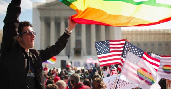 Casamento Gay já é legal nos 50 Estados dos USA