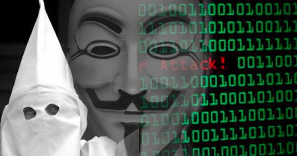 Anonymous vão Divulgar Identidade de 1000 Membros do KKK