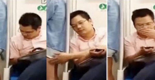 Político Chinês Apanhado a Apalpar Pita no Metro